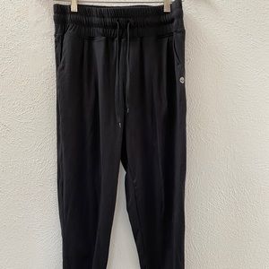 Senita joggers size: Xs